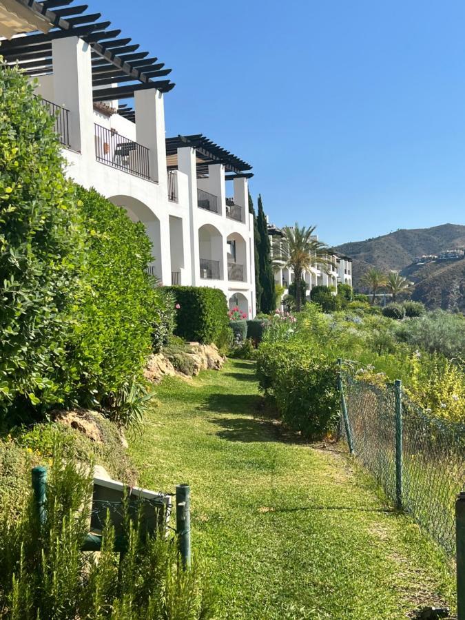 Altos De La Quinta Ii Appartement