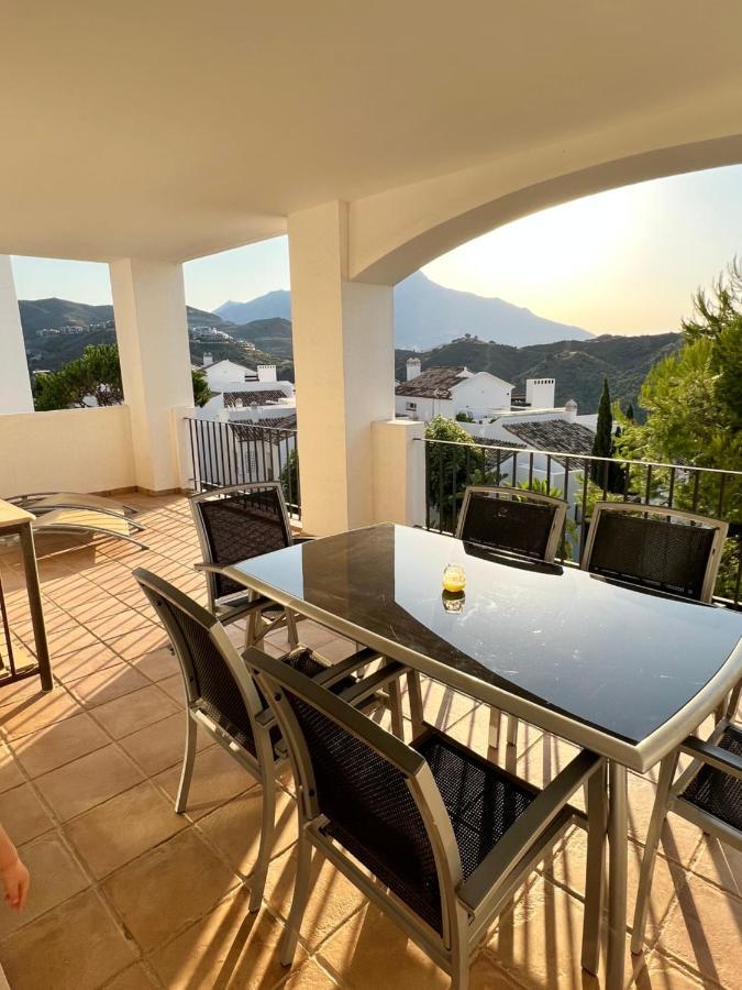 Altos De La Quinta Ii Appartement