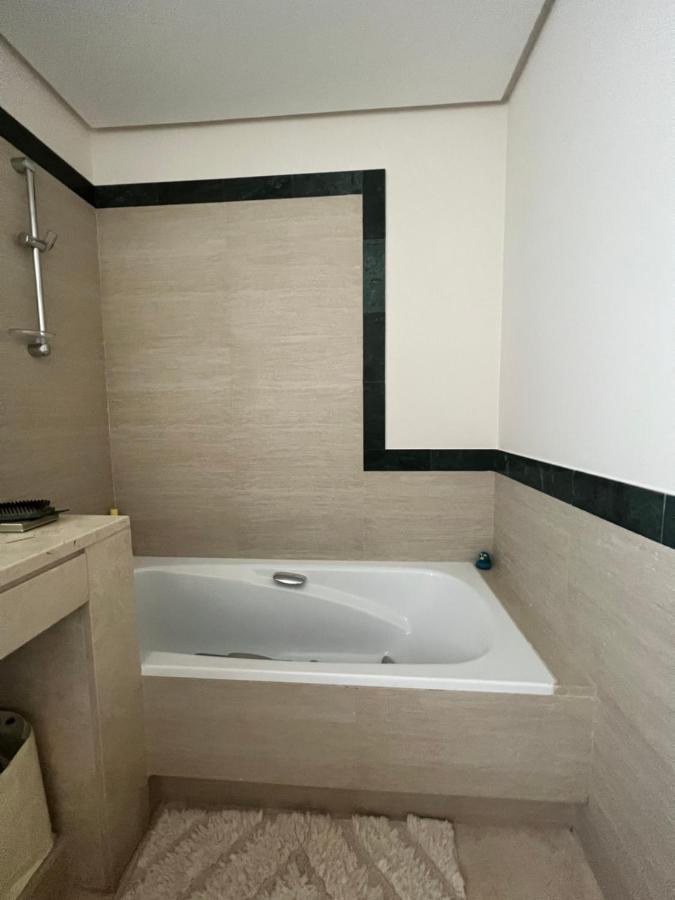 Altos De La Quinta Ii Appartement *